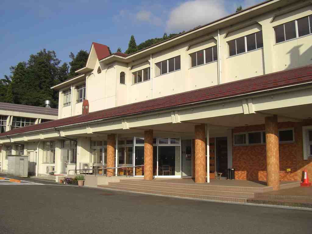愛発公民館